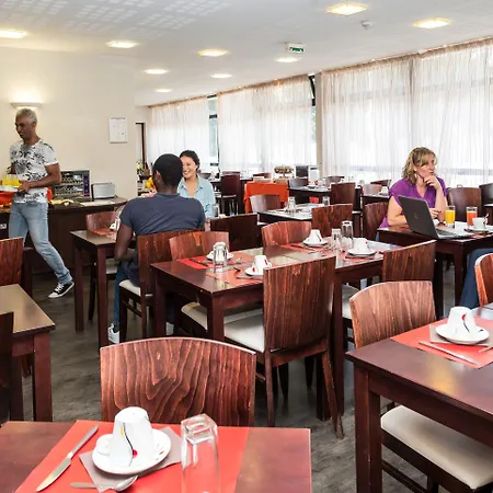 Üdülőpark Odalys Archipel 4*